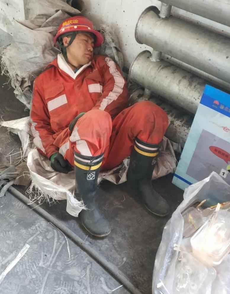 奋战后的美梦