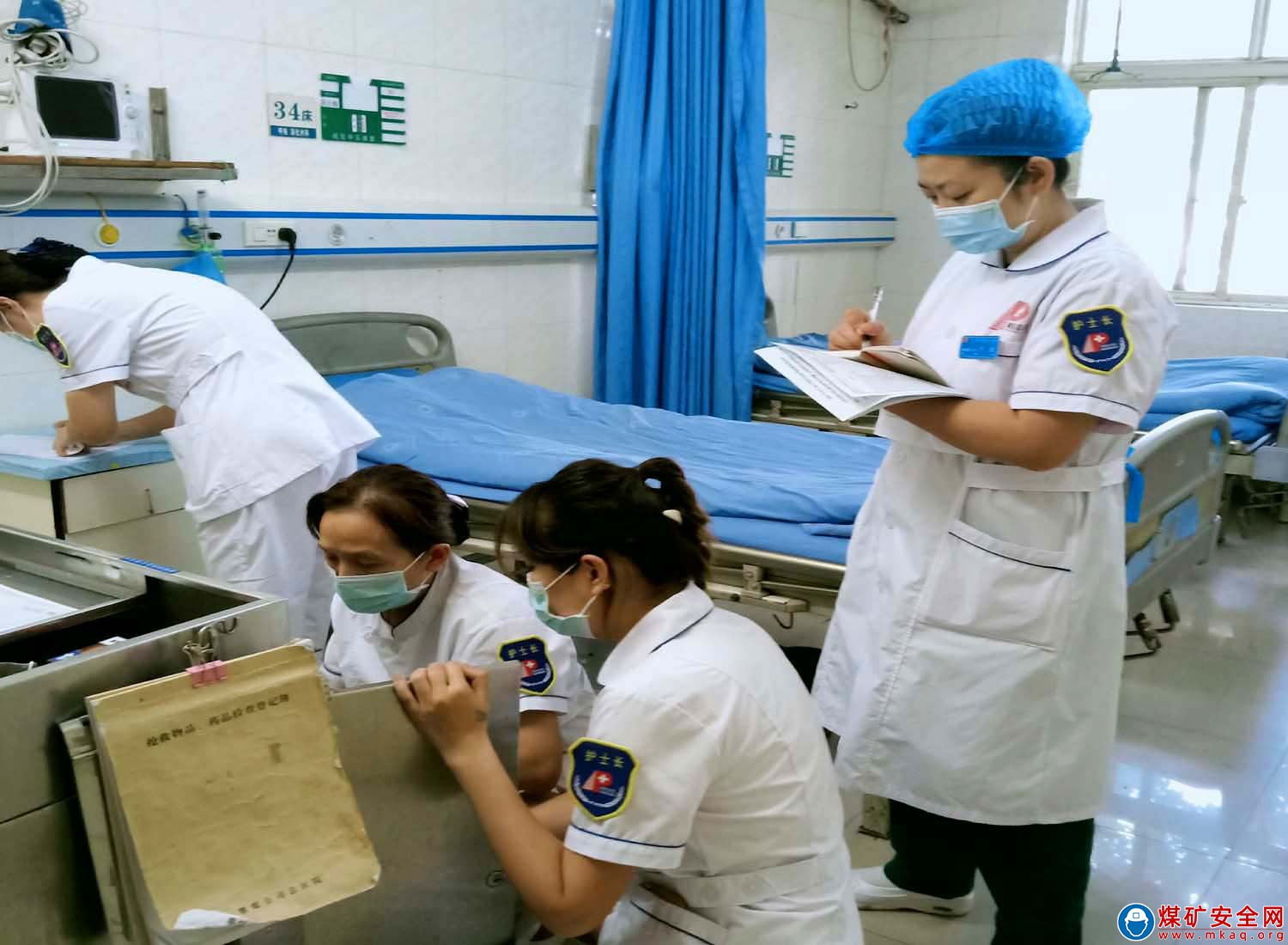 攀煤总医院护理部国庆节前进行护理安全质量大检查