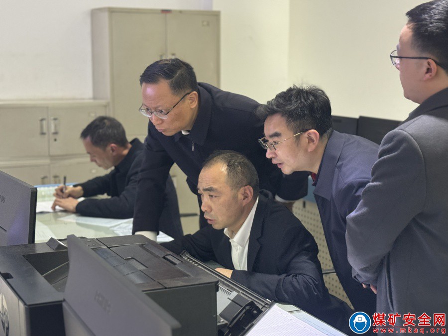 泸州市副市长葛洪亮到观文煤矿调研安全生产工作