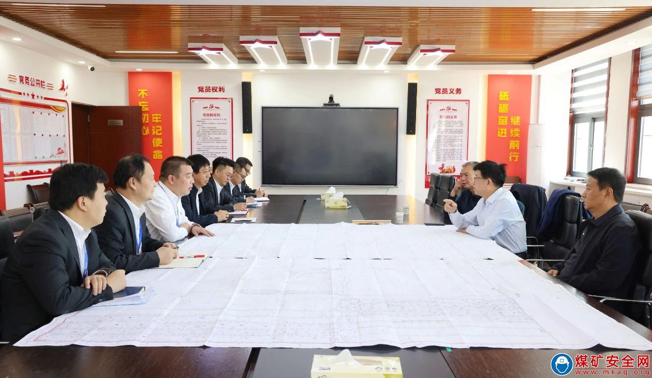 陕煤集团副总工程师，榆北煤业公司党委书记、董事长、总经理石增武到中能煤田公司检查指导工作